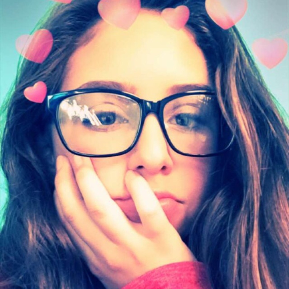 Meet your Posher, Melanie